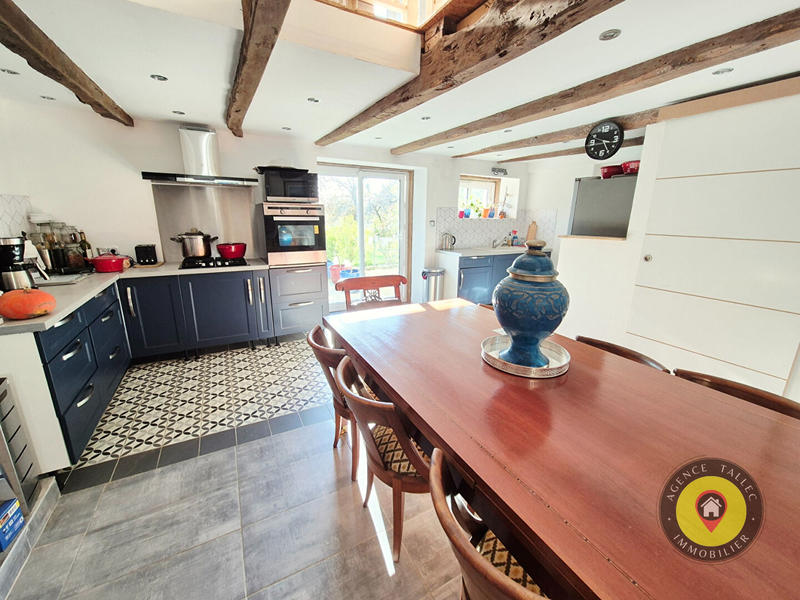 Maison - 173 m² - 5 pièces