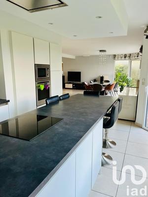 Maison - 169 m² - 6 pièces