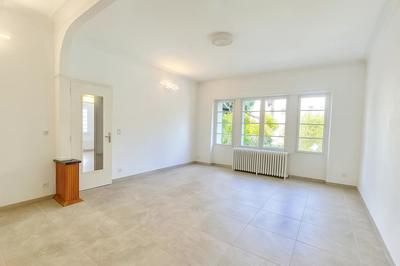 Maison - 136 m² - 6 pièces