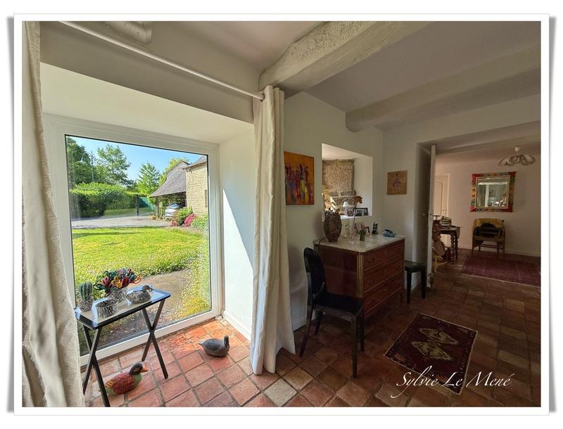 Maison - 224 m² - 8 pièces