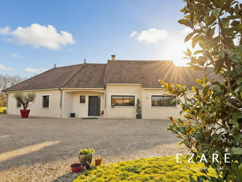 Maison - 174 m² - 6 pièces