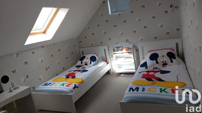 Maison - 229 m² - 7 pièces