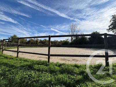 Corps de ferme - 198 m² - 11 pièces