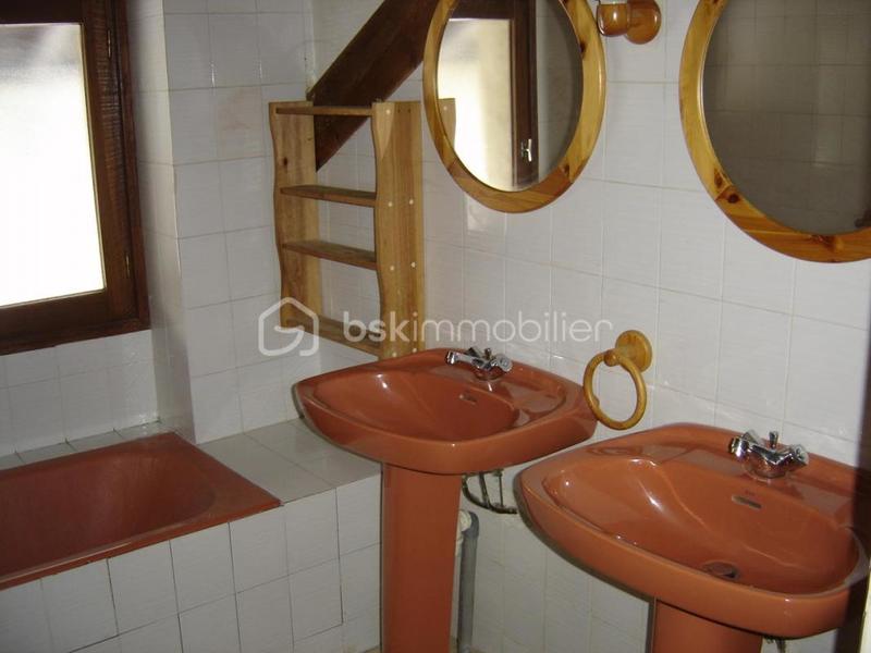 Maison - 110 m² - 6 pièces