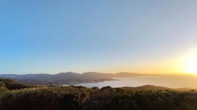 Terrain constructible - 1 200 m²