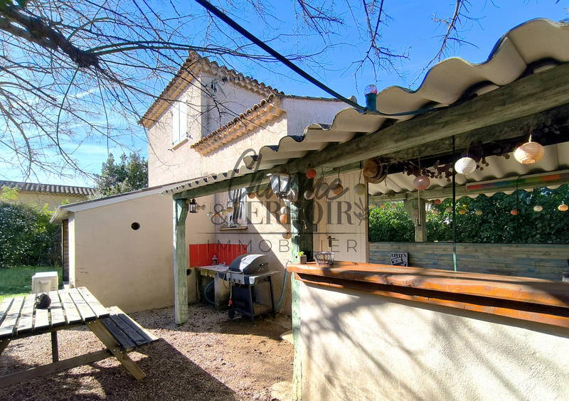 Maison - 100 m² - 4 pièces