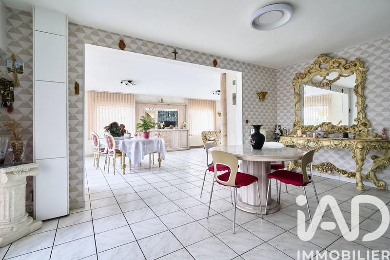 Maison - 175 m² - 6 pièces