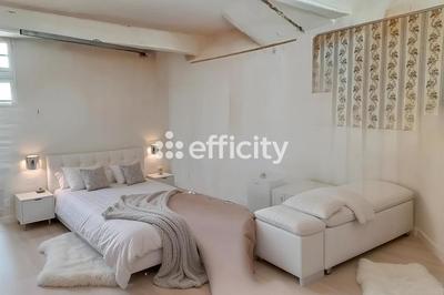 Appartement - 60 m² - 2 pièces