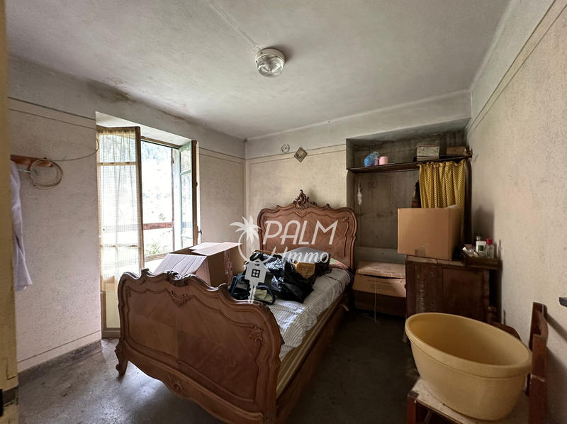 Maison - 180 m² - 4 pièces