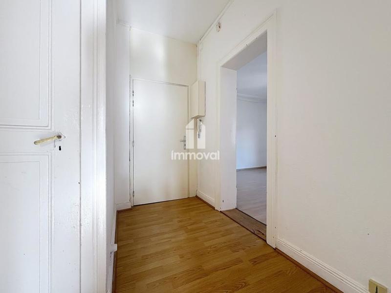 Appartement - 90 m² - 4 pièces