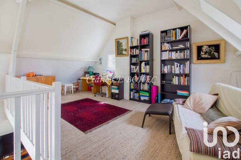 Maison - 198 m² - 8 pièces