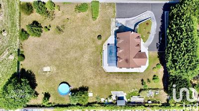 Maison - 186 m² - 8 pièces