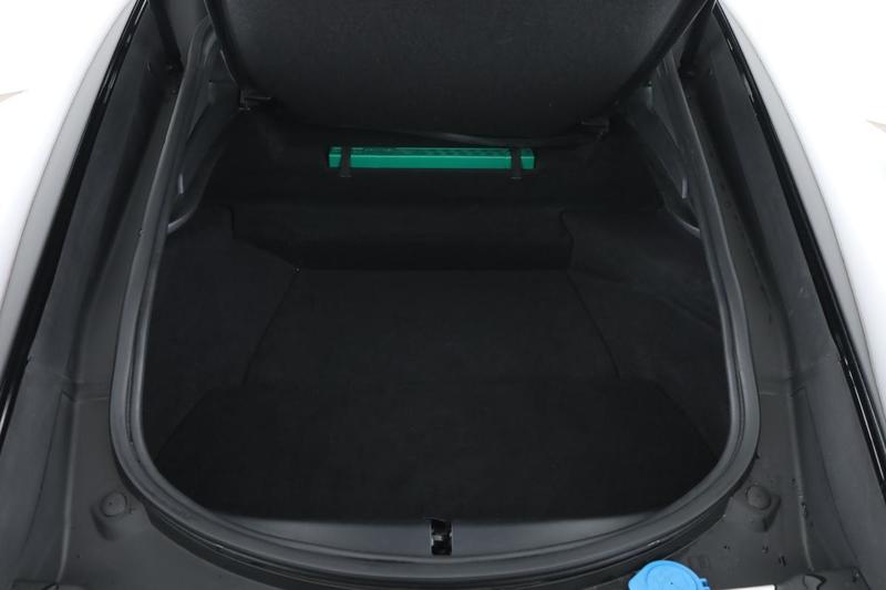 Jaguar F-Type Coupe 2.0 R-Dynamic Auto 300 ch