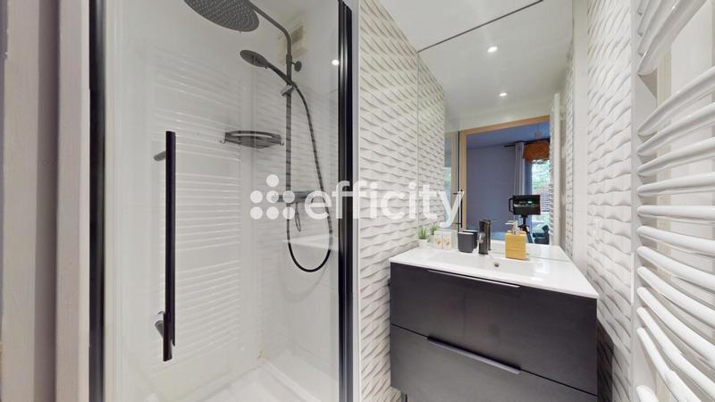 Appartement - 86 m² - 4 pièces