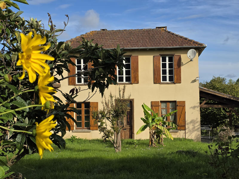 Maison de village - 96 m² - 5 pièces