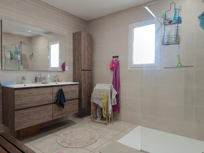 Villa - 164 m² - 6 pièces