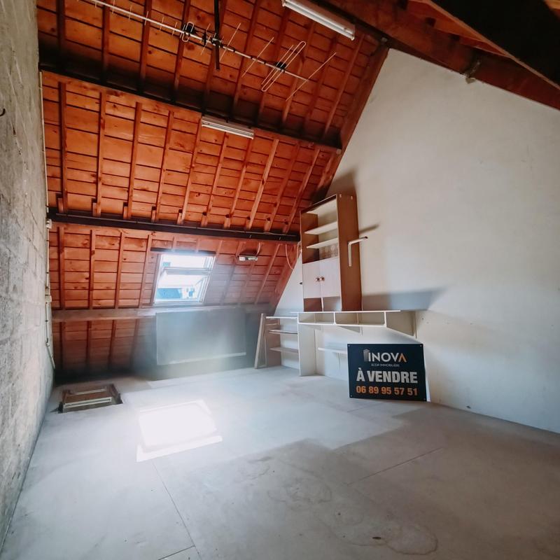 Maison - 94 m² - 5 pièces