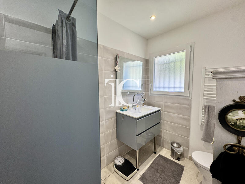 Villa - 84 m² - 4 pièces