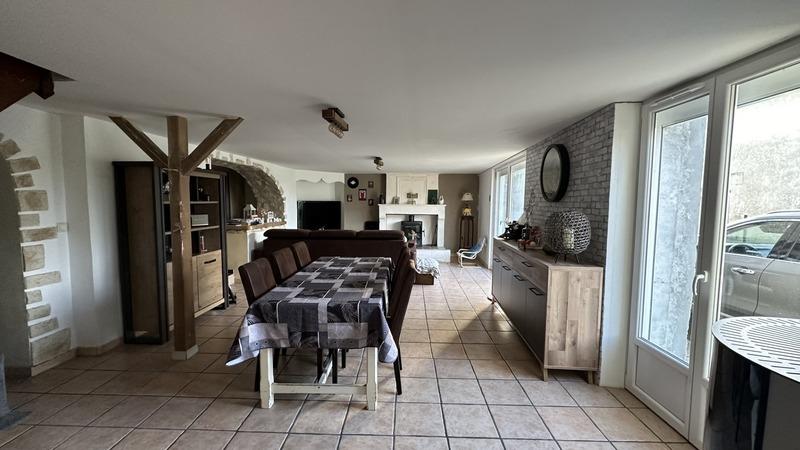 Maison - 158 m² - 6 pièces