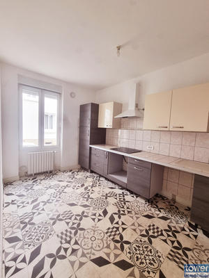 Maison - 70 m² - 4 pièces