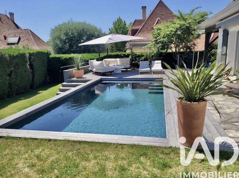 Maison - 164 m² - 6 pièces