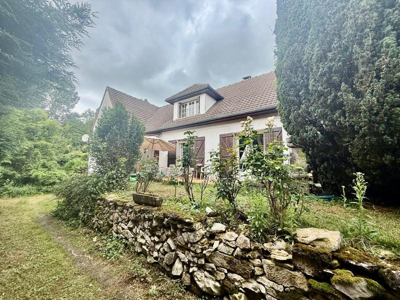 Maison - 153 m² - 7 pièces