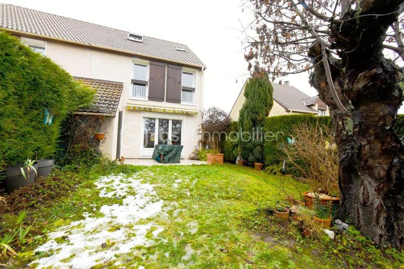 Maison de ville - 84 m² - 5 pièces