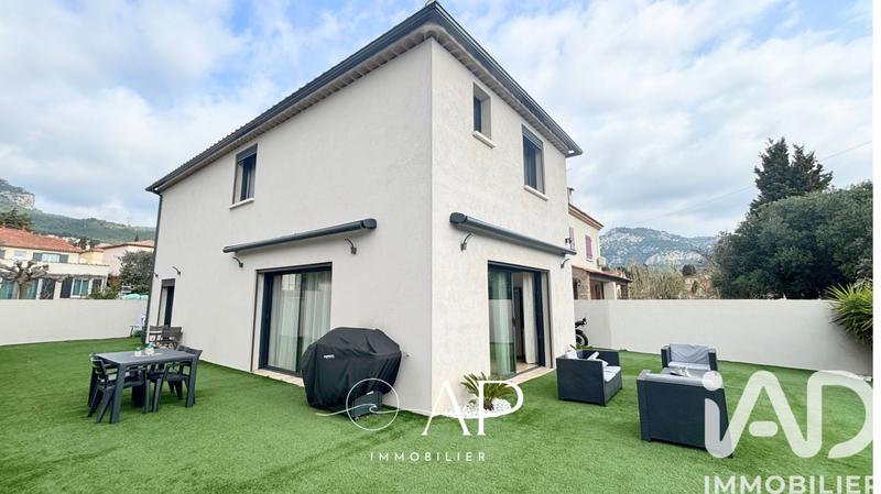 Maison - 117 m² - 5 pièces