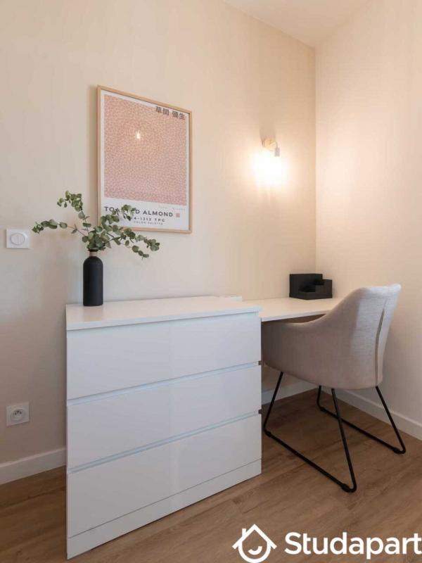 Appartement - 240 m² - 1 pièce