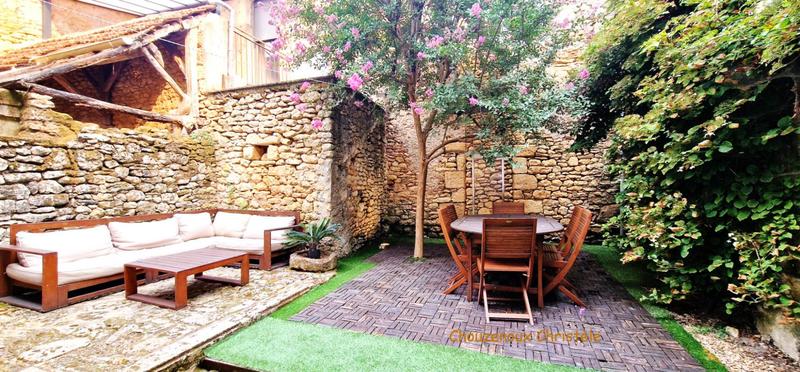 Maison - 170 m² - 8 pièces