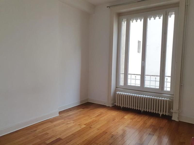 Appartement - 79 m² - 2 pièces