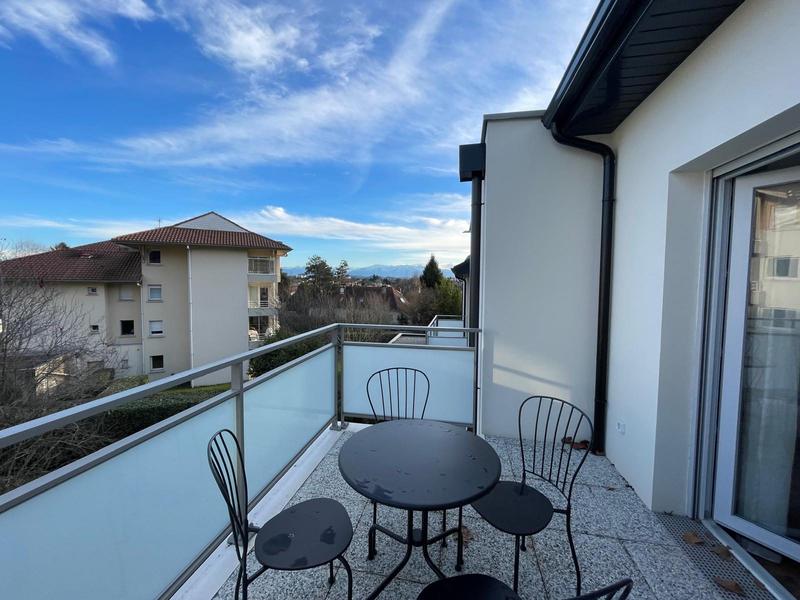 Appartement - 60 m² - 4 pièces