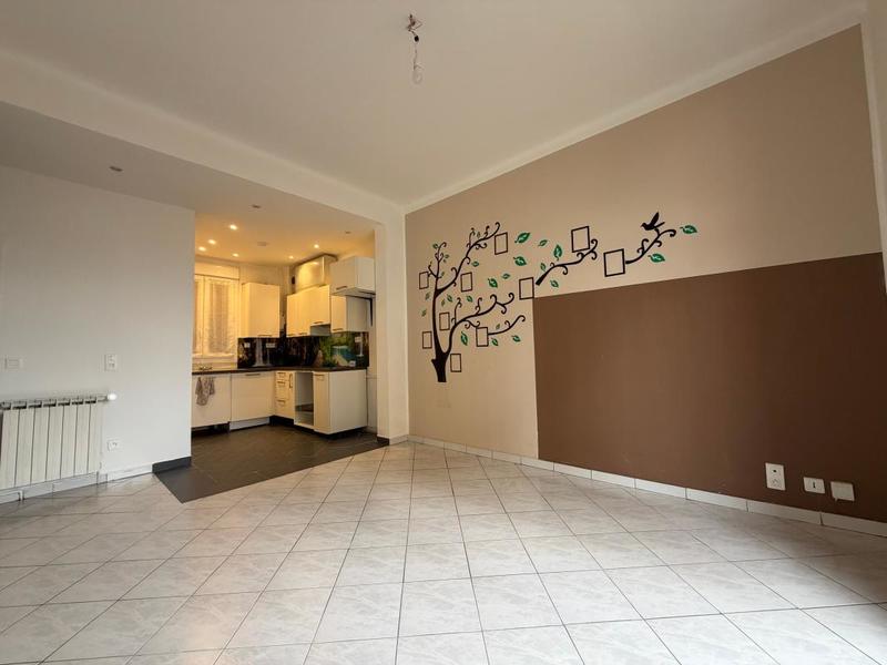 Appartement - 50 m² - 3 pièces