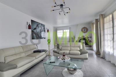 Maison - 151 m² - 7 pièces