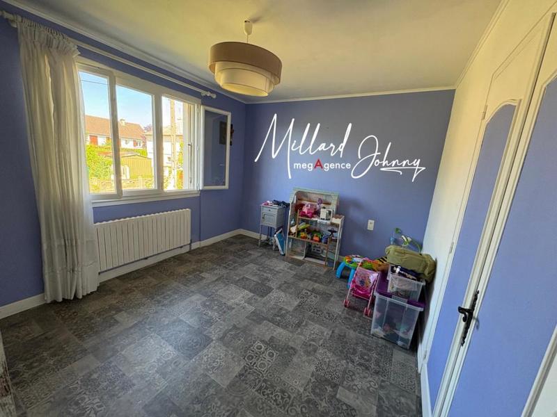 Maison - 140 m² - 5 pièces