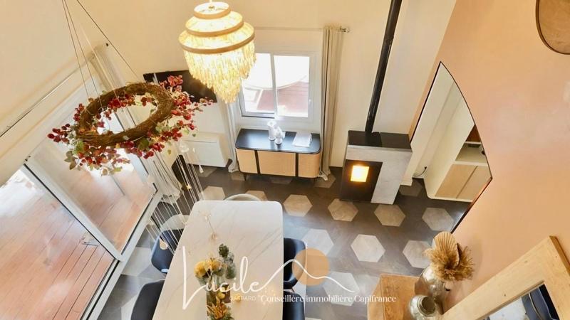 Maison - 162 m² - 9 pièces