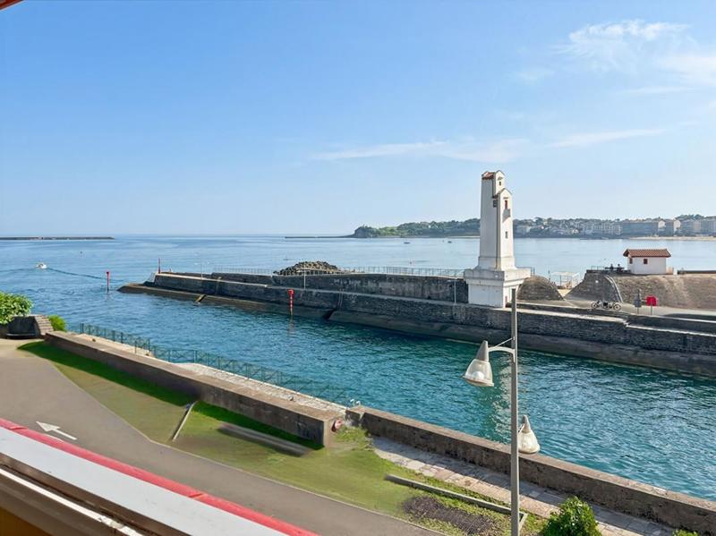 Maison - 200 m² - 5 pièces