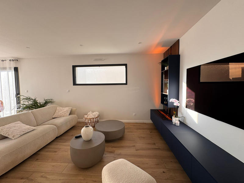 Maison - 106 m² - 5 pièces