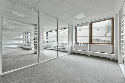 Bureau - 370 m²