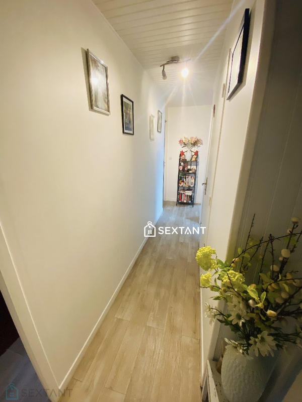 Maison - 95 m² - 5 pièces