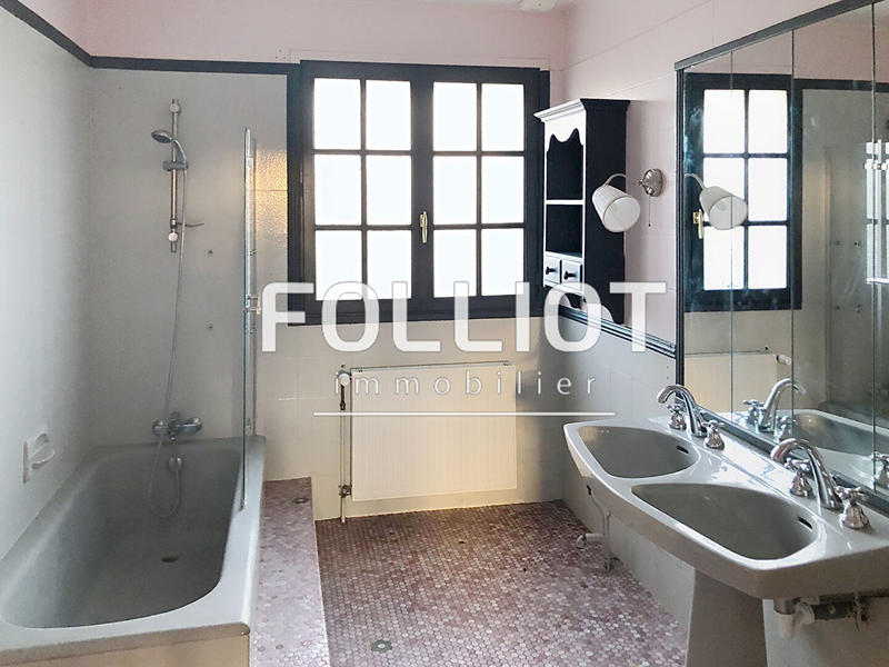 Maison - 145 m² - 5 pièces