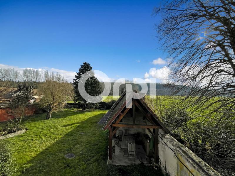 Maison - 300 m² - 8 pièces