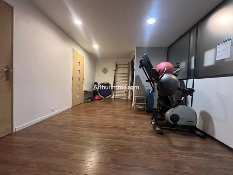 Appartement - 87 m² - 6 pièces