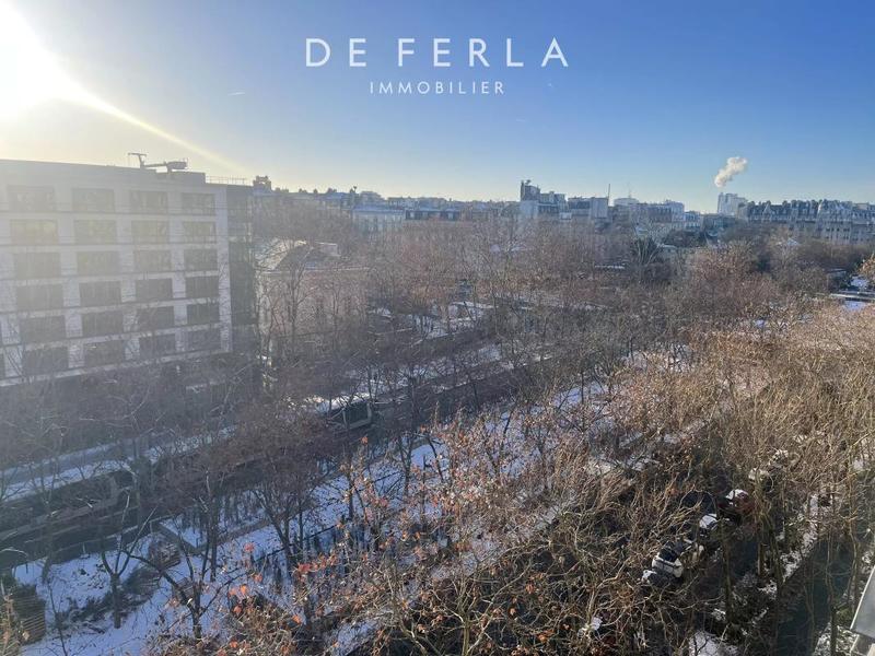 Appartement - 99 m² - 5 pièces