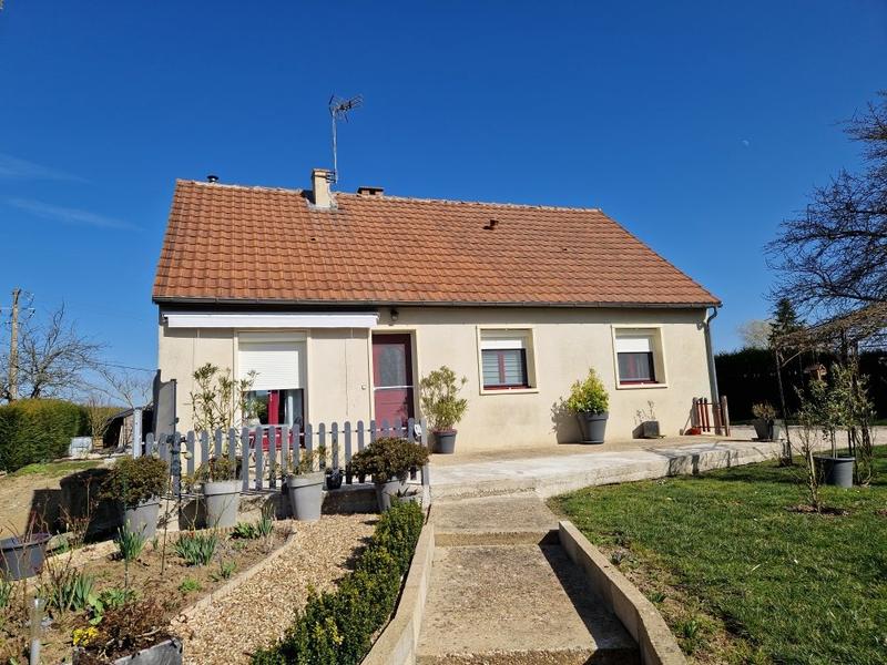 Maison - 95 m² - 4 pièces