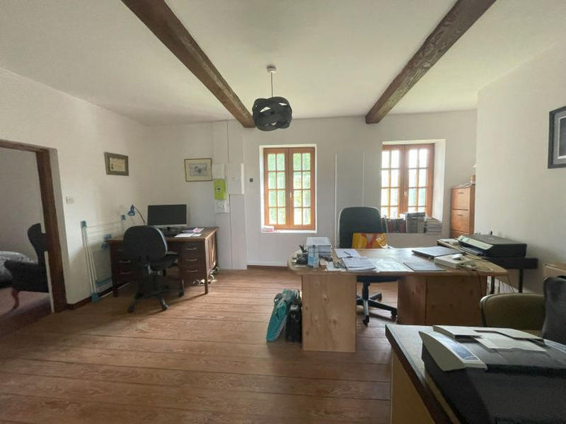 Maison - 160 m² - 8 pièces