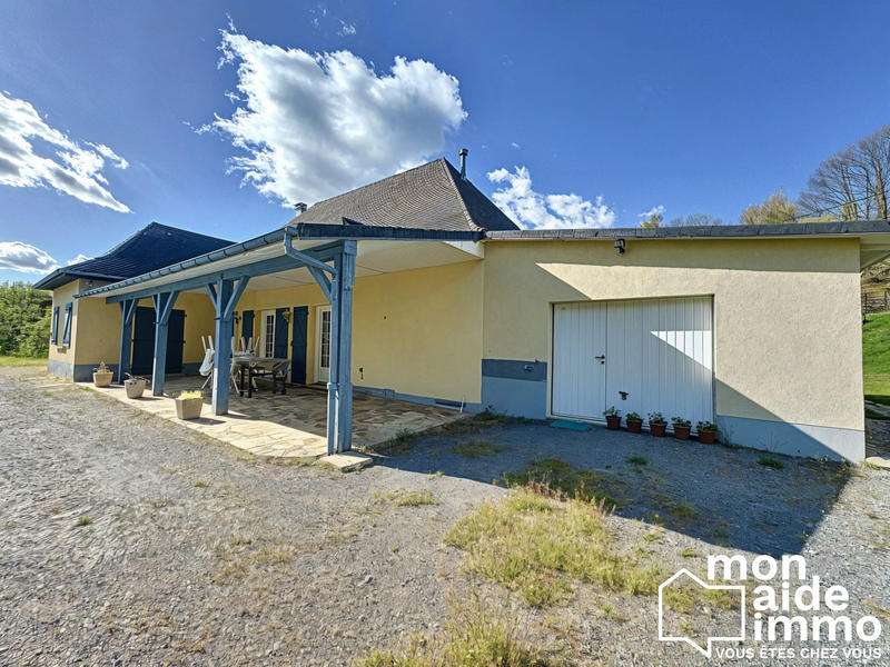 Maison - 135 m² - 6 pièces