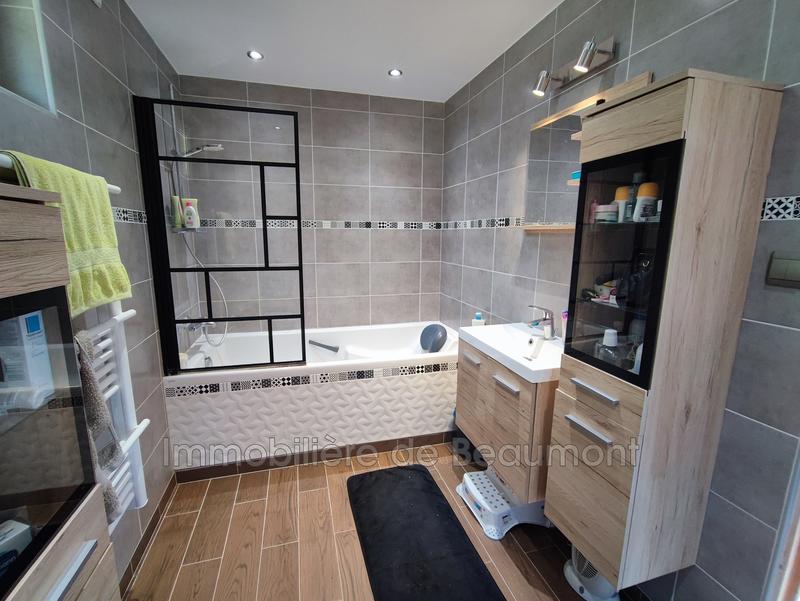 Maison - 77 m² - 5 pièces