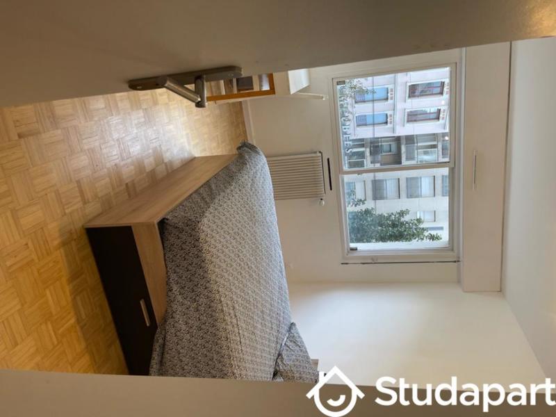 Chambre - 12 m² - 1 pièce