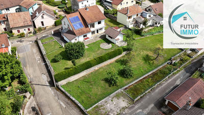 Maison - 205 m² - 8 pièces